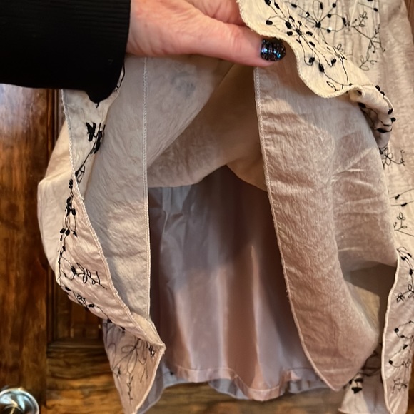 NWOT Tan & Black Detailed Dress - Picture 3 of 5